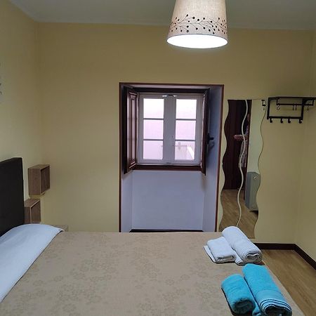 Apartamento Paseo Fluvial ตุย ภายนอก รูปภาพ